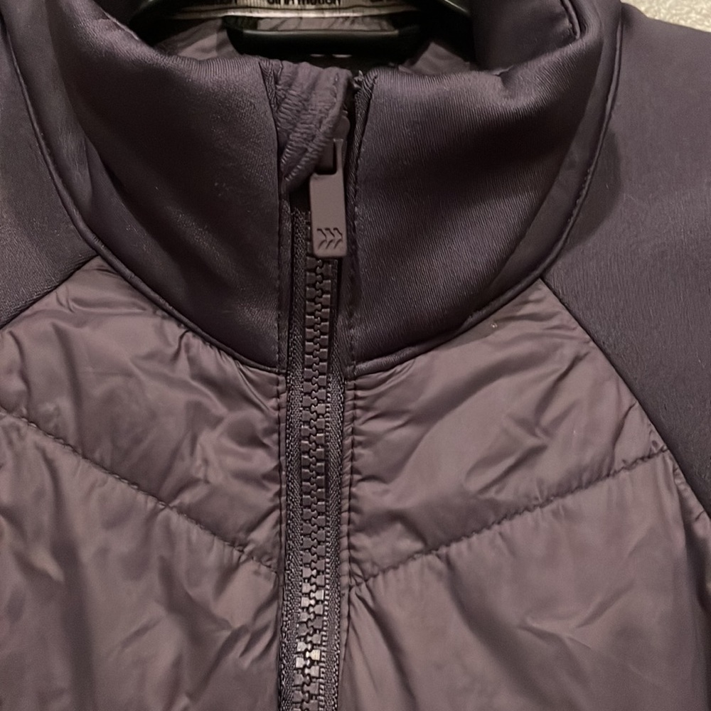 All In Motion zip jacket - Picture 2 of 14